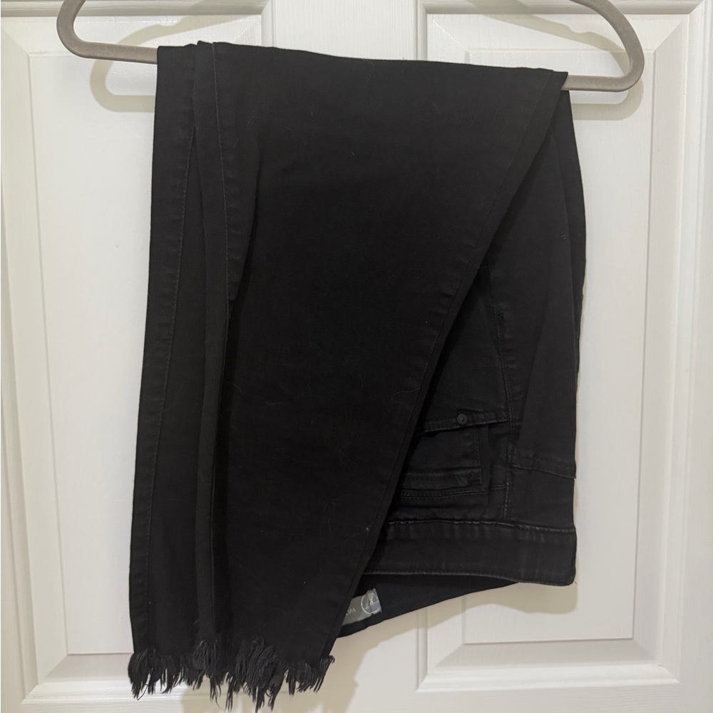 Wit & Wisdom Black Frayed Hem Jeans
